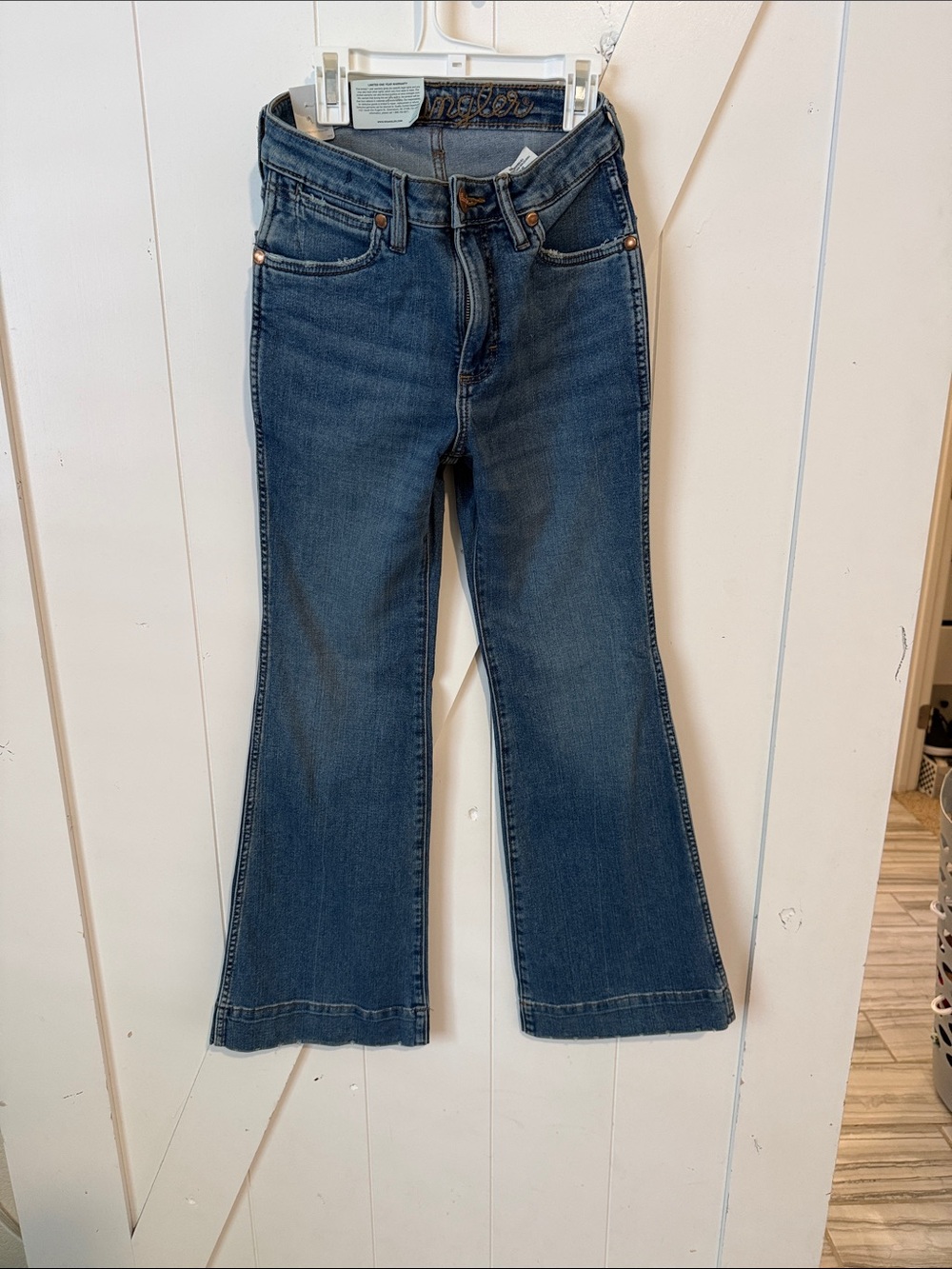 Women's wranglers Mid-Rise Flare Jeans in Dark Blue